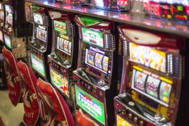 Mobile table view with betting layout bonge slot American Roulette table on mobile phone screen