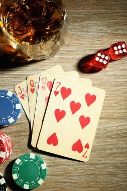 bonge slot mobile app displaying live casino statistics dashboard with blackjack and roulette data